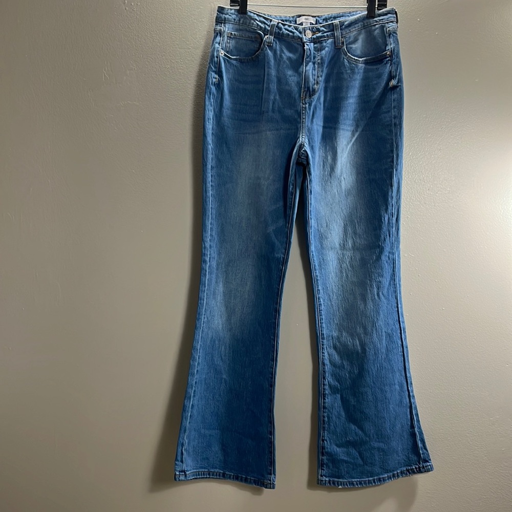 BP women’s bootcut blue jeans, size 32